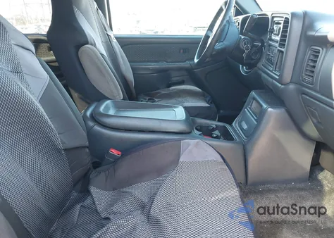 2002 Chevrolet Avalanche 1500 z USA, uszkodzony, nr VIN 3GNEK13T82G180152